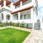 Olivea 2 Αχαράβη
