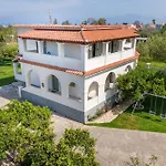 Διαμέρισμα Olivea 2 *